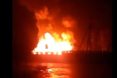 Cháy lớn tại doanh trại của lực lượng tân binh Nga trên bán đảo Crimea