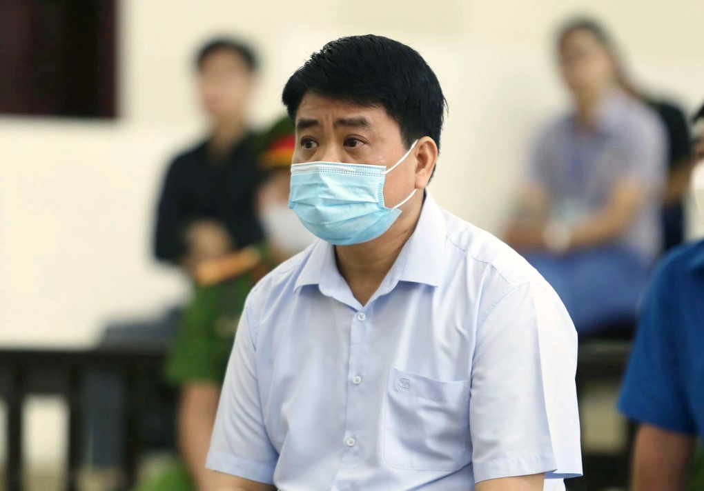 Ông Nguyễn Đức Chung không biết vợ bỏ 5 tỷ đồng lập công ty gia đình? - 1 Ông Nguyễn Đức Chung không biết vợ bỏ 5 tỷ đồng lập công ty gia đình? - 1