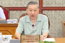 Tổng Bí thư, Chủ tịch nước Tô Lâm chủ trì phiên họp thường kỳ Bộ Chính trị