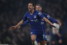Chelsea 2-0 Tottenham: Sarri thoát hiểm