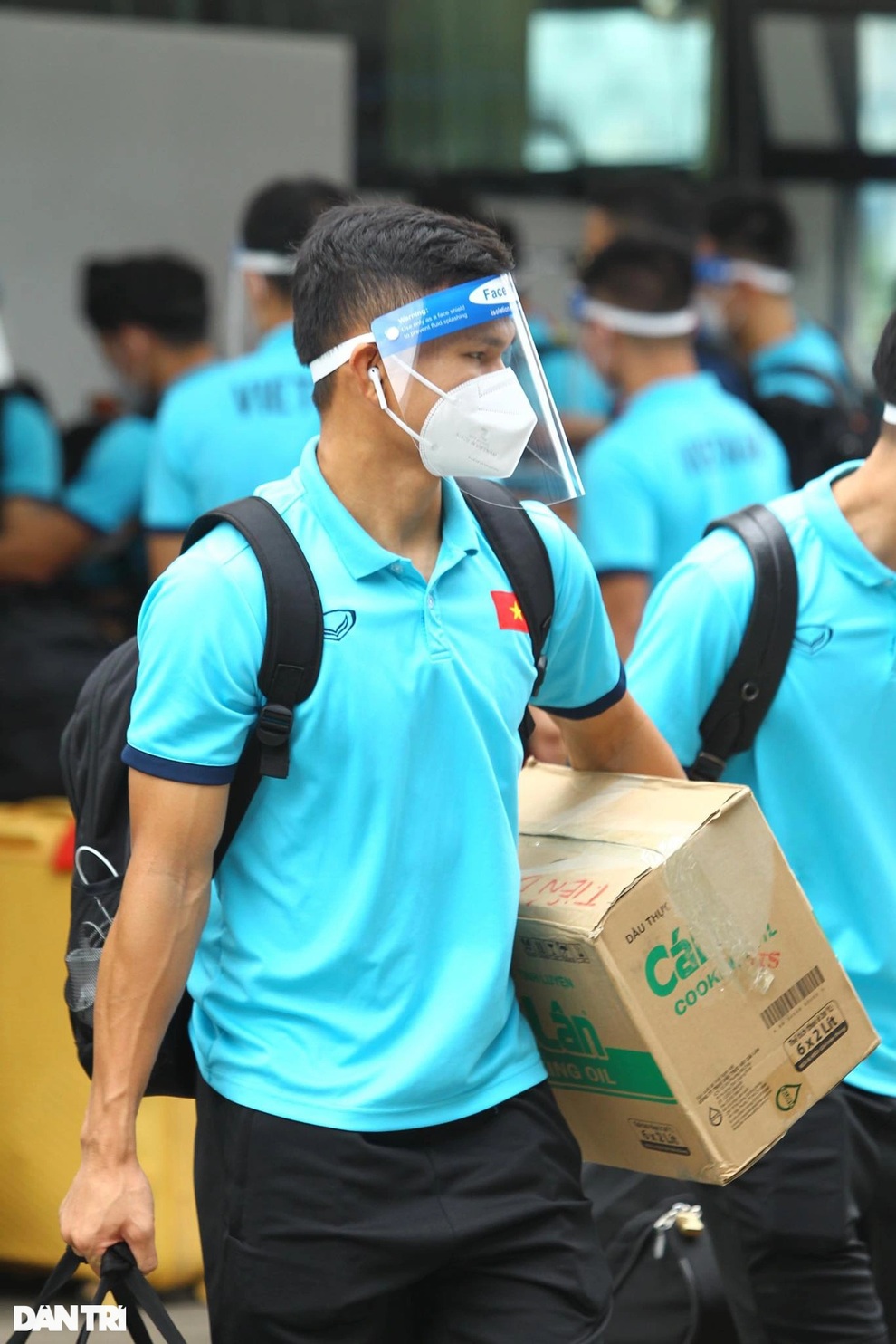 Đội tuyển Việt Nam rời TPHCM, sang Singapore dự AFF Cup 2020 - 9 Đội tuyển Việt Nam rời TPHCM, sang Singapore dự AFF Cup 2020 - 9