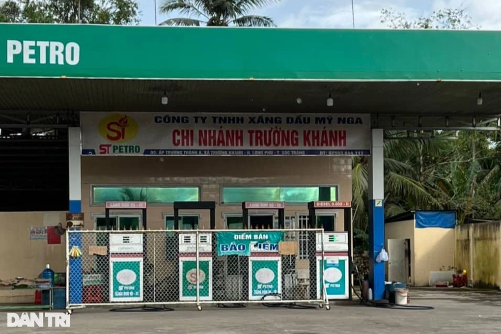 Hàng loạt trạm xăng dầu ở miền Tây ngừng bán, sinh hoạt người dân đảo lộn - 4 Hàng loạt trạm xăng dầu ở miền Tây ngừng bán, sinh hoạt người dân đảo lộn - 4