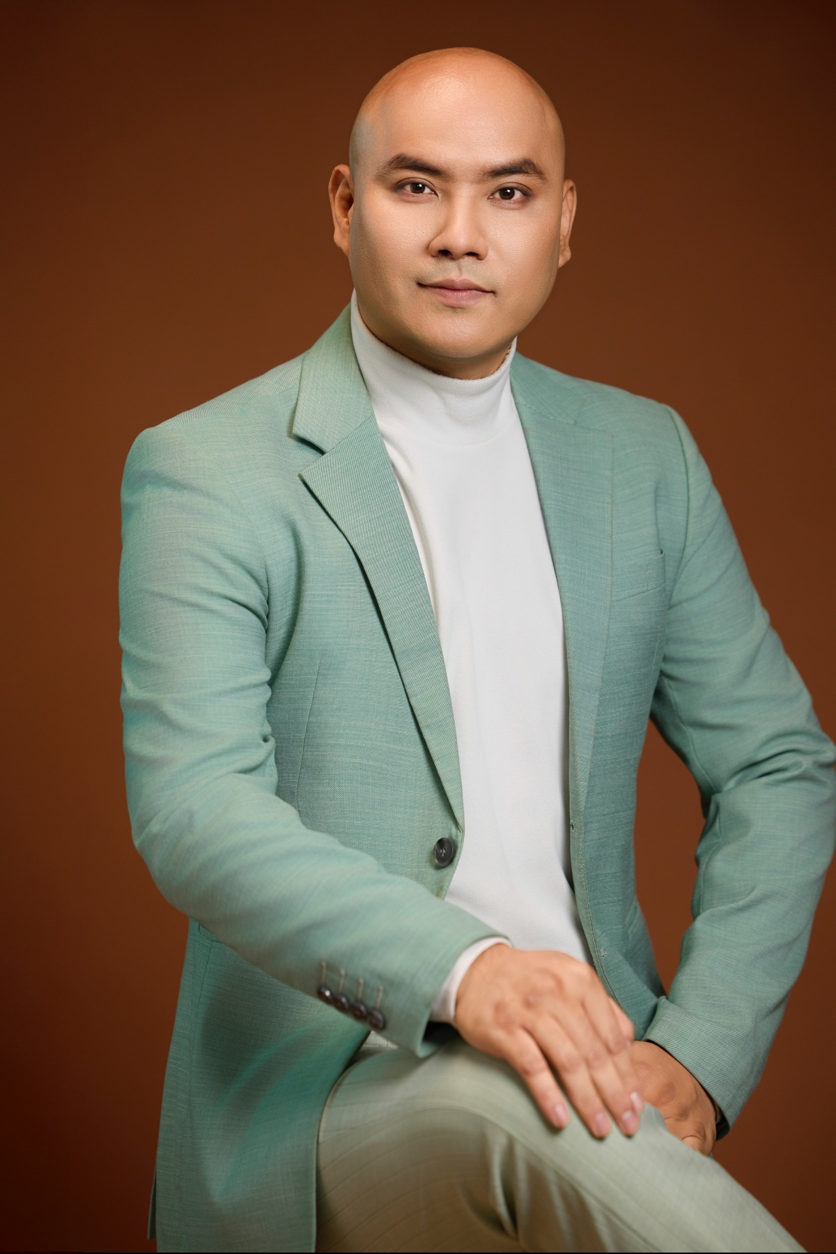 Nhạc sĩ “Phận làm con” trở lại sau 12 năm, trải lòng về biến cố gia đình - 1