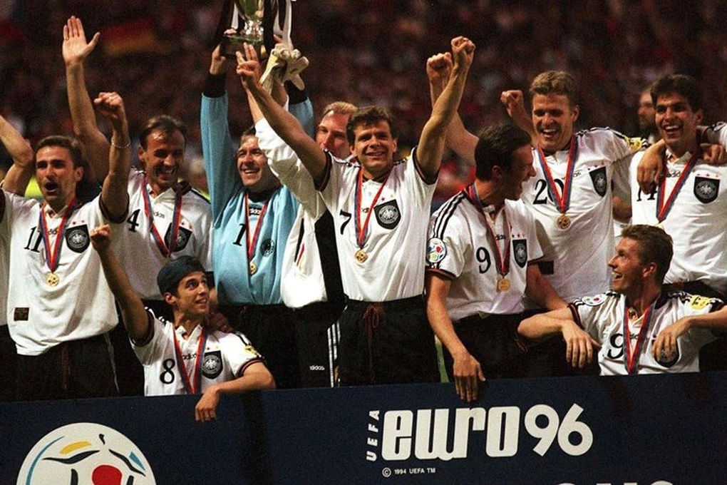 Lịch sử Euro 1996: Bàn thắng vàng của Bierhoff giúp Đức lên ngôi - 1 Lịch sử Euro 1996: Bàn thắng vàng của Bierhoff giúp Đức lên ngôi - 1