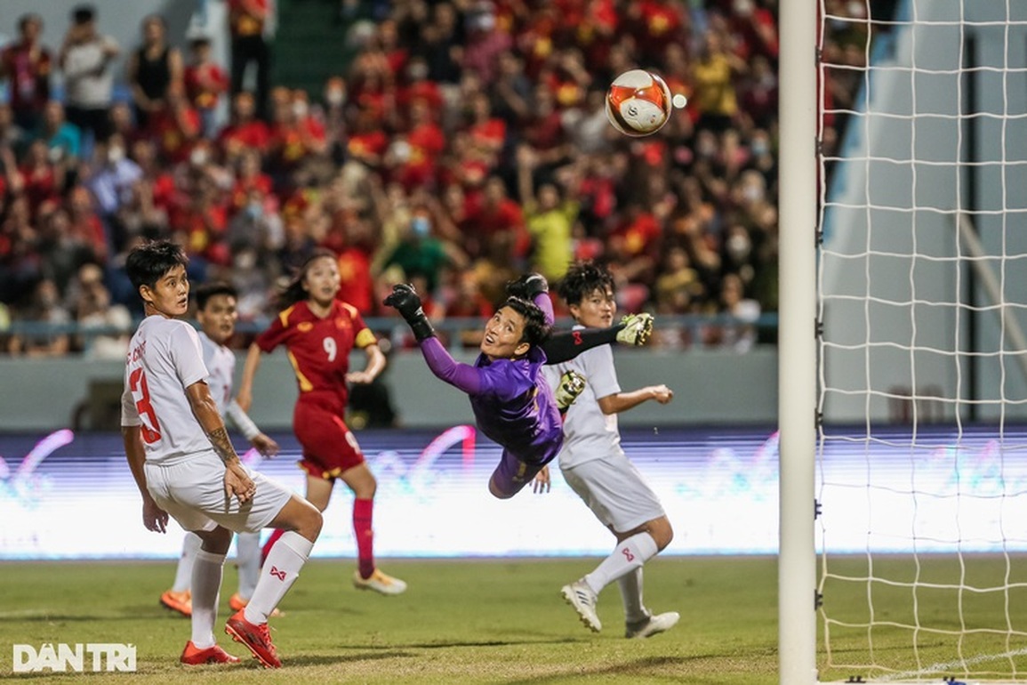 Đánh bại Thái Lan, đội tuyển nữ Việt Nam vô địch SEA Games 31 - 6 Đánh bại Thái Lan, đội tuyển nữ Việt Nam vô địch SEA Games 31 - 6
