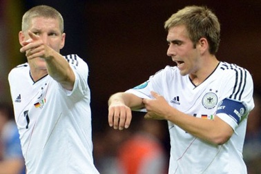 Schweinsteiger-Philipp Lahm: 10 năm cho một khúc ca bi tráng