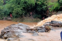 Gia Lai: Bé trai 4 tuổi bị nước cuốn trôi