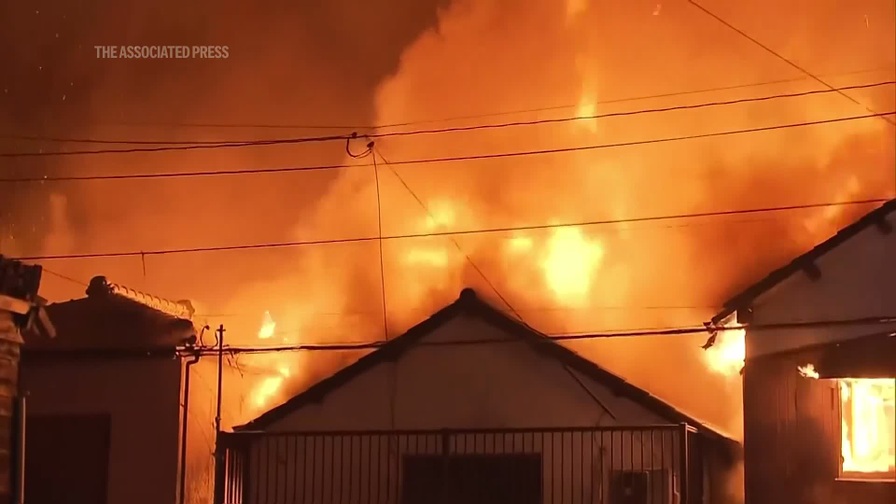 Đám cháy lớn nhất trong gần 50 năm tại Nhật Bản