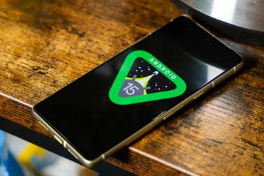 Android 15 ra mắt khi nào?