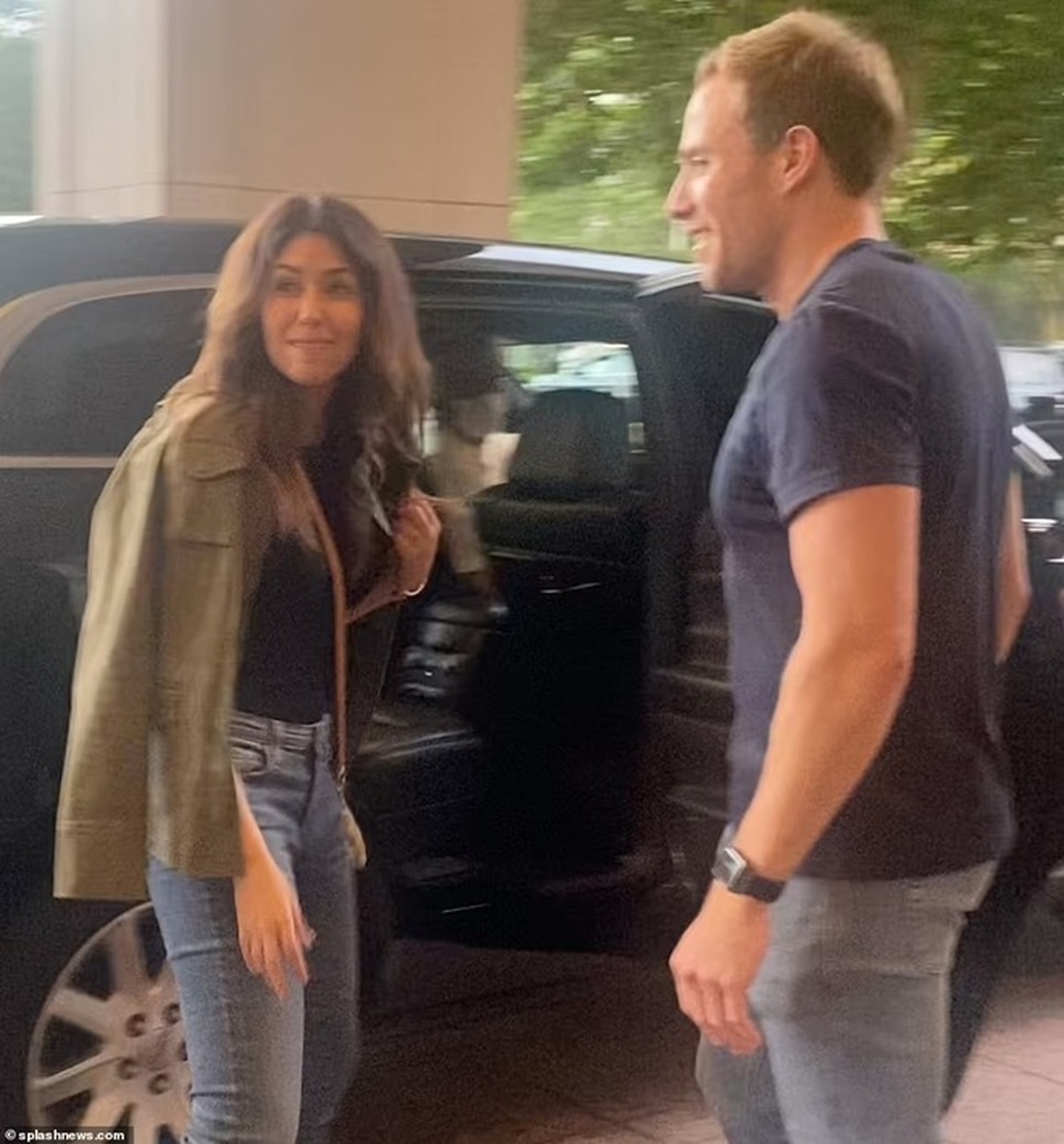 Nữ luật sư xuất hiện cùng bạn trai, đánh tan tin đồn hẹn hò Johnny Depp - 7 Nữ luật sư xuất hiện cùng bạn trai, đánh tan tin đồn hẹn hò Johnny Depp - 7