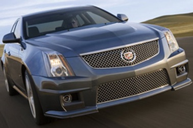 Chiếc Cadillac CTS-V 2009 đầu tiên giá 75.000 USD