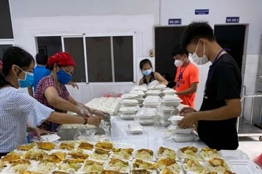 Chung sức đồng lòng đẩy lùi dịch bệnh Covid-19