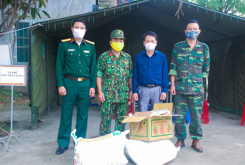 Mẹ của 3 liệt sĩ dành tiền trợ cấp chung tay phòng chống đại dịch - 1 Mẹ của 3 liệt sĩ dành tiền trợ cấp chung tay phòng chống đại dịch - 1