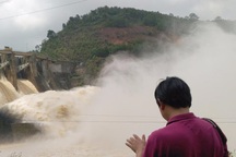Vụ thủy điện xả lũ: Thủ tướng yêu cầu xác định cụ thể trách nhiệm đền bù thiệt hại