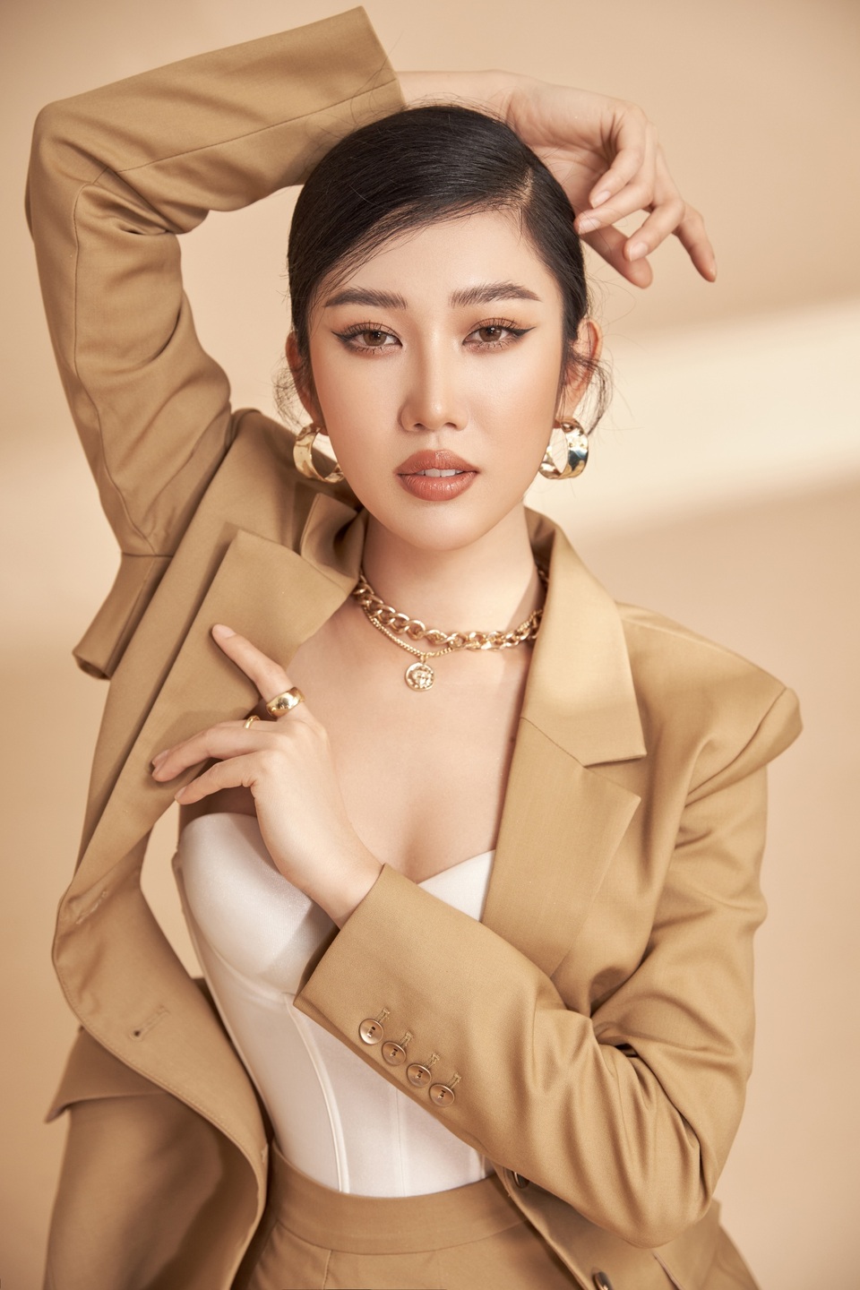 Thuý Ngân “Gạo nếp gạo tẻ” vẫn độc thân ở tuổi 29 - 20 Thuý Ngân “Gạo nếp gạo tẻ” vẫn độc thân ở tuổi 29 - 20