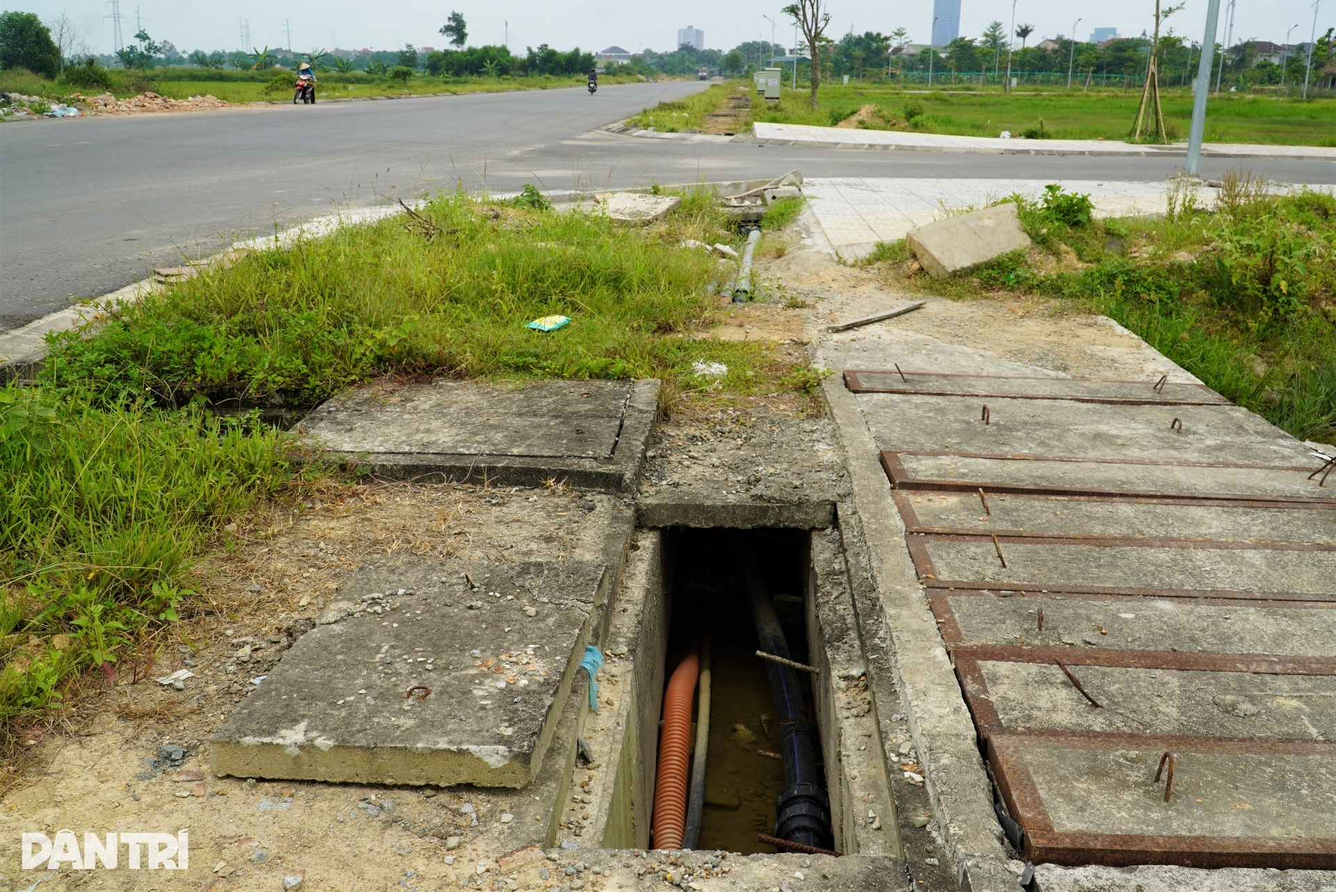 Hơn 1km đường ở Hà Tĩnh, làm gần mười năm chưa xong - 7