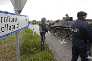 Nghi phạm xả súng giết 4 người tại Áo đã chết