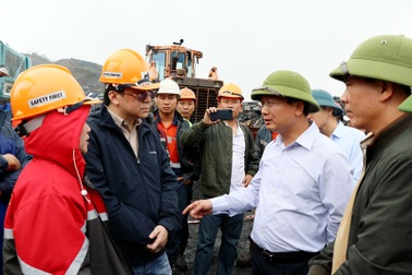 Quảng Ninh "thúc" TKV xử nghiêm công ty khai thác vượt mức gần 80.000 tấn than