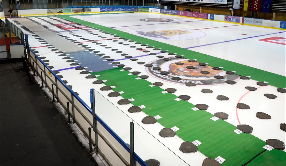 Các nước “quay cuồng” xử lý thi thể quá tải vì dịch Covid-19 - 5 Các nước “quay cuồng” xử lý thi thể quá tải vì dịch Covid-19 - 5