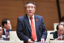 "Phải có 1m2 đất ở mới được làm nhà ở thương mại, một hạn chế rất khó hiểu"