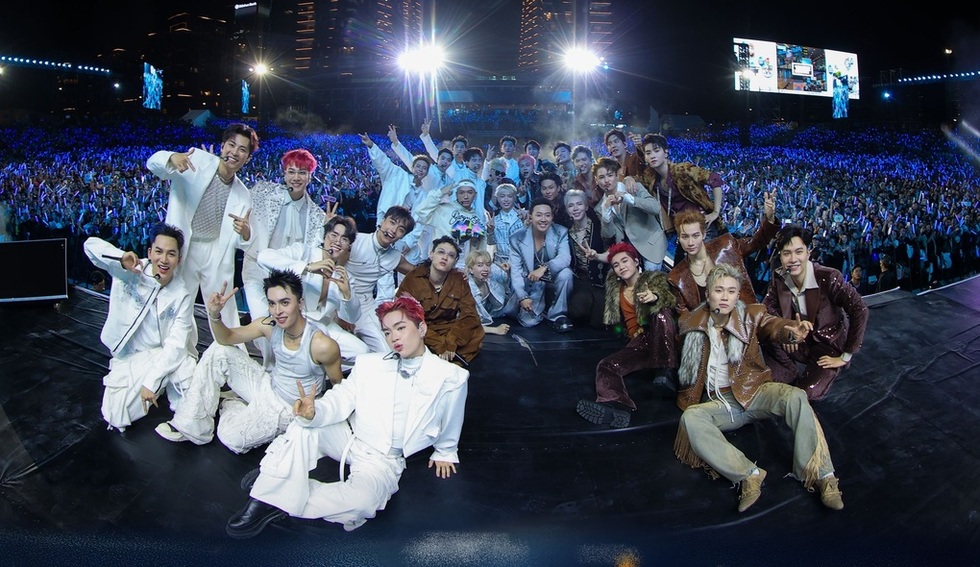 Từ G-Dragon nghĩ về công thức tỷ USD Kpop và sức mạnh mềm của Việt Nam - 10 Từ G-Dragon nghĩ về công thức tỷ USD Kpop và sức mạnh mềm của Việt Nam - 10