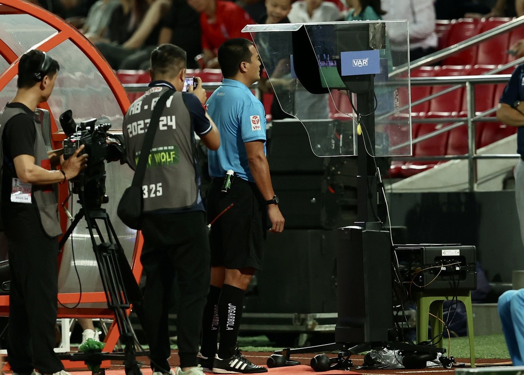 Hải Phòng và HA Gia Lai chia điểm kịch tính ở trận mở màn V-League 2023-24 - 1 Hải Phòng và HA Gia Lai chia điểm kịch tính ở trận mở màn V-League 2023-24 - 1