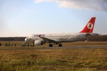 Máy bay Thổ Nhĩ Kỳ bị dọa đánh bom ở Đức