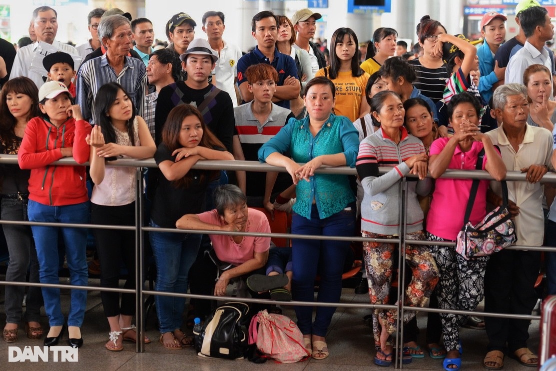 Ngăn ùn tắc tại Tân Sơn Nhất, Nội Bài dịp Tết Nguyên đán Giáp Thìn - 1