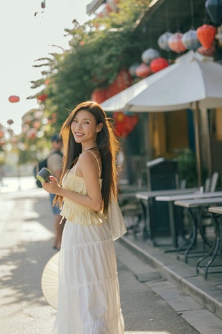 Thúy Diễm tuổi 39: Xin phép chồng đóng cảnh nóng, vượt sóng gió hôn nhân - 2