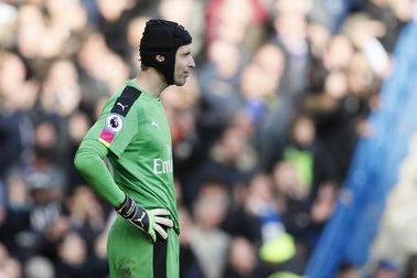 Đội hình tệ nhất vòng 24 Premier League: Buồn cho Arsenal, Liverpool