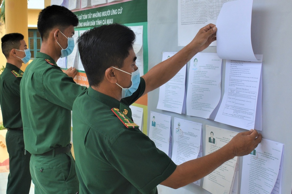 Cử tri đảo Hòn Khoai, Hòn Chuối háo hức đi bầu cử sớm - 5 Cử tri đảo Hòn Khoai, Hòn Chuối háo hức đi bầu cử sớm - 5