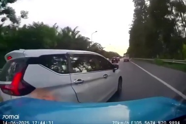 Tạt đầu xe khác để chuyển làn trên cao tốc, chiếc Xpander tự rước hoạ