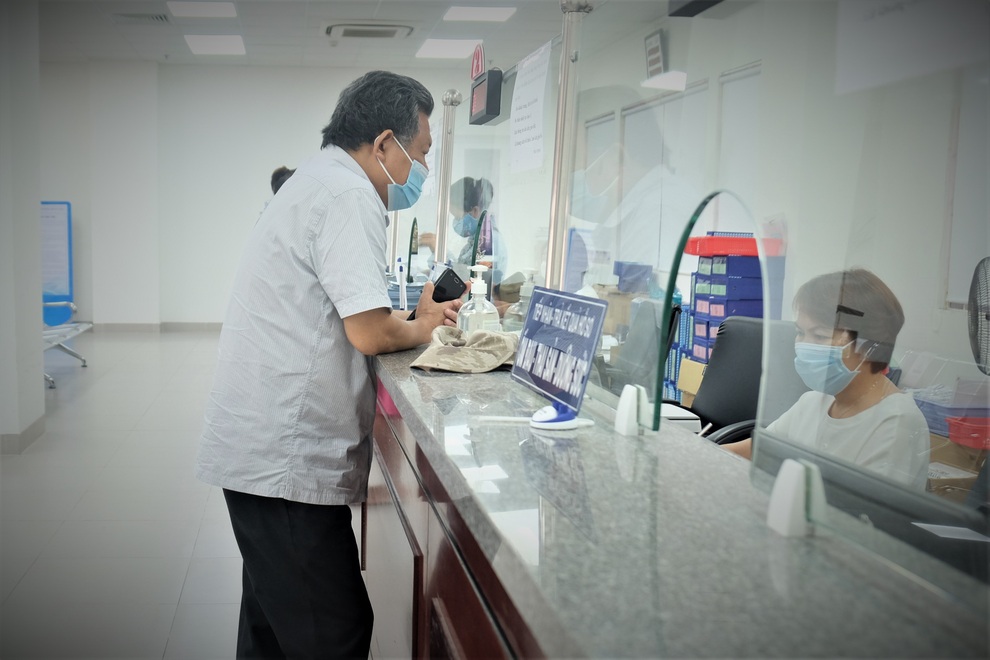 Ảnh hưởng dịch Covid-19, người lao động nhận BHXH một lần tăng cao - 1 Ảnh hưởng dịch Covid-19, người lao động nhận BHXH một lần tăng cao - 1