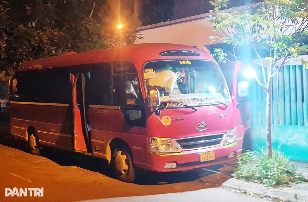 Vụ trẻ bị bỏ quên trên xe ở Thái Bình: Ô tô đưa đón vừa được đăng kiểm lại - 1 Vụ trẻ bị bỏ quên trên xe ở Thái Bình: Ô tô đưa đón vừa được đăng kiểm lại - 1