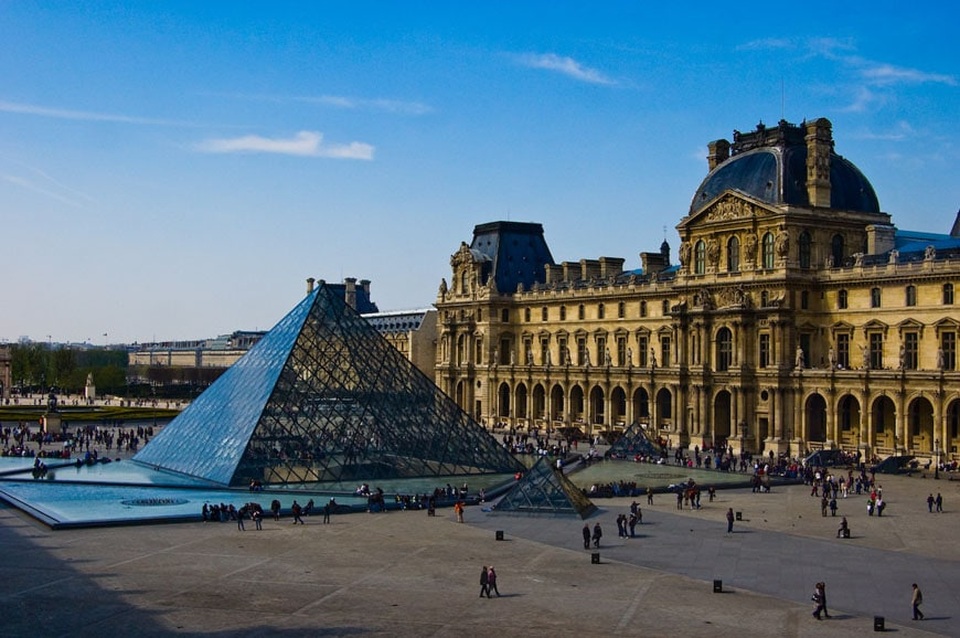 Những bí mật có thể bạn chưa biết về bảo tàng Louvre - 3 Những bí mật có thể bạn chưa biết về bảo tàng Louvre - 3