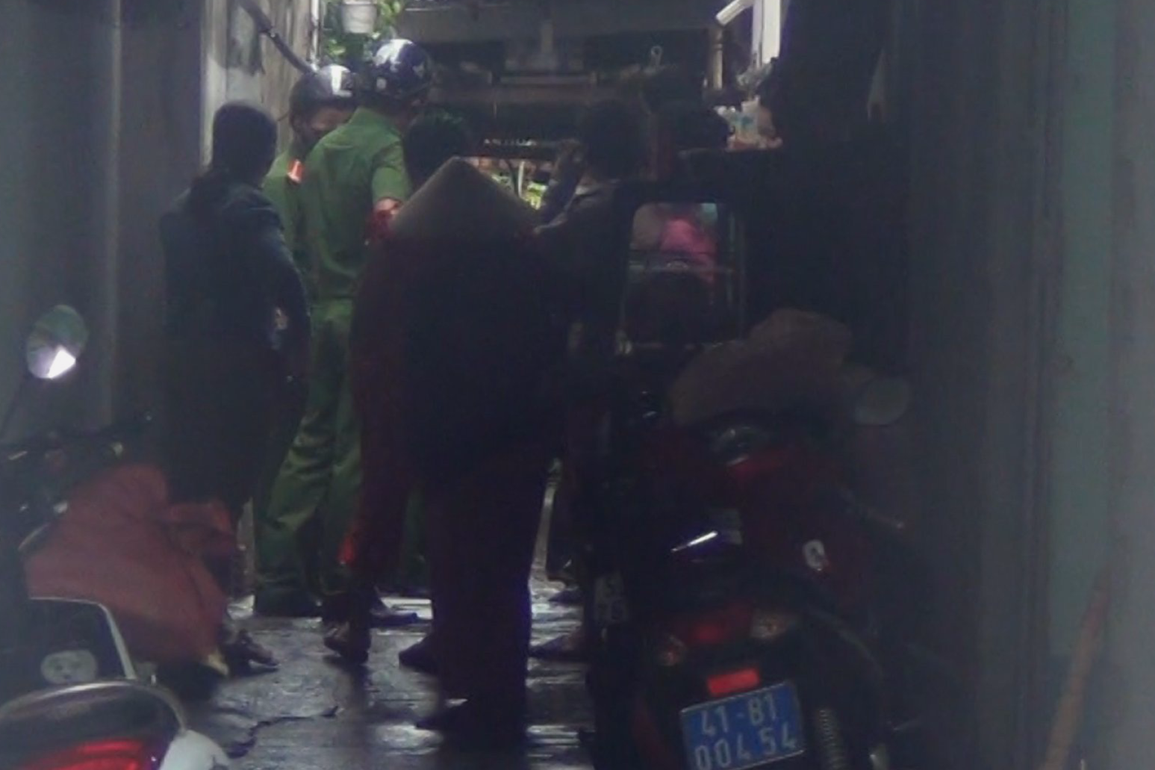 Mẹ cùng con gái thương vong trong phòng trọ ở TPHCM - 1 Mẹ cùng con gái thương vong trong phòng trọ ở TPHCM - 1