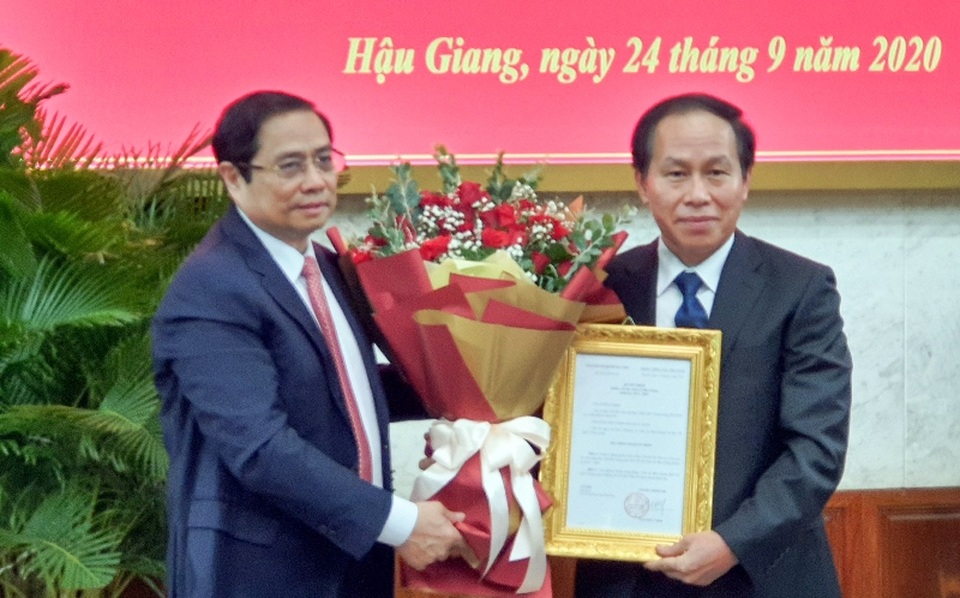 Chuẩn y ông Lê Tiến Châu làm Bí thư tỉnh Hậu Giang - 1 Chuẩn y ông Lê Tiến Châu làm Bí thư tỉnh Hậu Giang - 1
