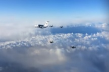 Máy bay Nga “xé mây” trở về căn cứ từ Syria