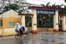 Học sinh phải đi học bù vào đúng dịp nghỉ lễ