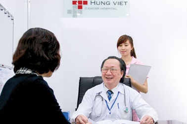 Bệnh viện Hưng Việt tiếp tục khám miễn phí phát hiện sớm ung thư đến thương bệnh binh nhân dịp 27/7