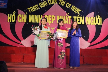 Trao giải cuộc thi ca nhạc “Hồ Chí Minh đẹp nhất tên người”