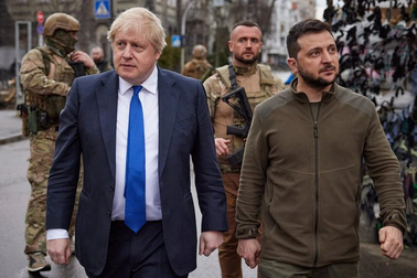 Hàng nghìn người Ukraine kiến nghị mời ông Boris Johnson "làm thủ tướng"