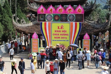 Cả họ tham gia bộ máy lãnh đạo huyện