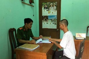 Bắt giữ hai nghi can xâm hại bé gái bị bệnh động kinh