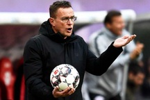 Man Utd đón tin buồn từ tân HLV trưởng Rangnick
