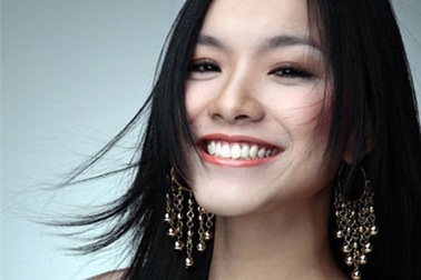 Thùy Lâm: “Tôi sẽ giữ gìn hình ảnh hoa hậu suốt đời”