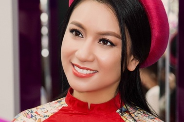 Mỹ nhân thập niên 90 Y Phụng bất ngờ tái xuất