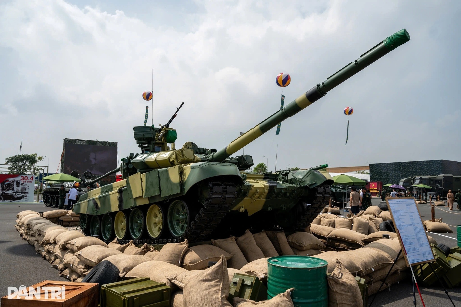 Xe tăng T-90S: "Nắm đấm thép” của Quân đội Nhân dân Việt Nam