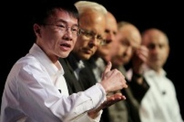 Qi Lu - “Khẩu thần công” của Microsoft chống lại Google