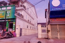 Tạm đình chỉ công tác giám đốc công ty thủy lợi bị bắt trên chiếu bạc